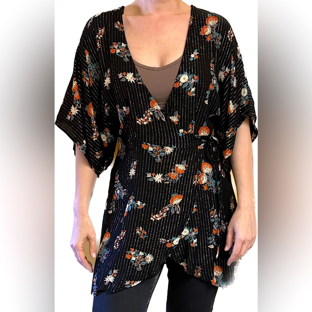 Forever 21 Metallic Floral Wrap Shirt / Short Dress Size Small